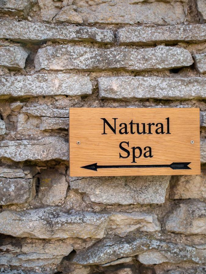 Country Cottage With Spa, Catering, Gardens, Nature Reserve Walks - Free Parking, Self Checkin Scunthorpe Exterior photo